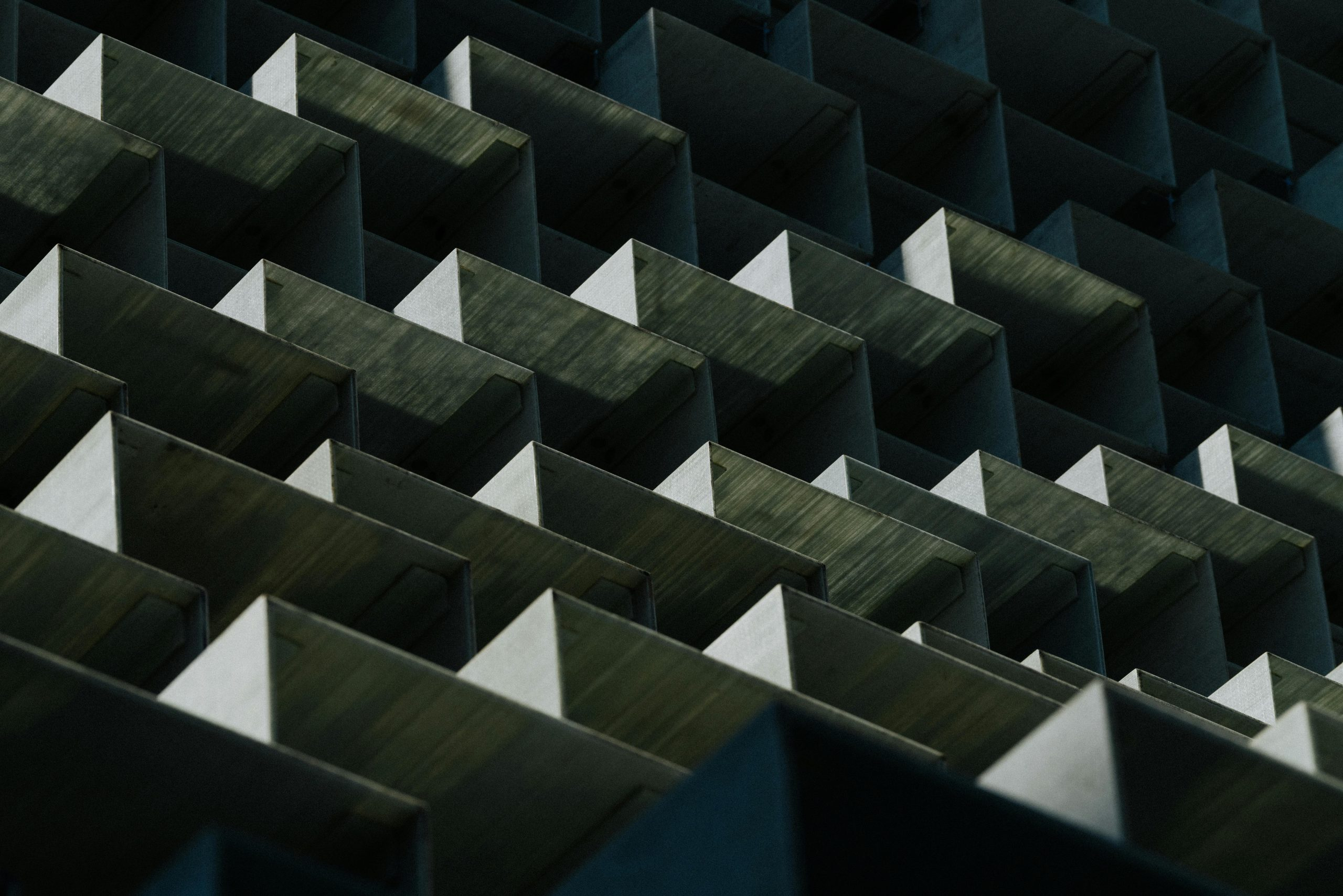 How to Pack Light: The Compression Cube Revolution of 2025