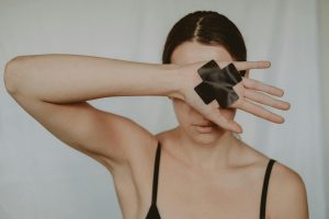 Statement Pieces in a Minimalist World: Finding the Balance